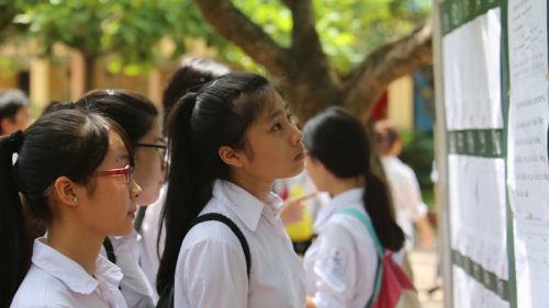 Điểm chuẩn vào lớp 10 các trường chuyên THPT Hà Nội giảm