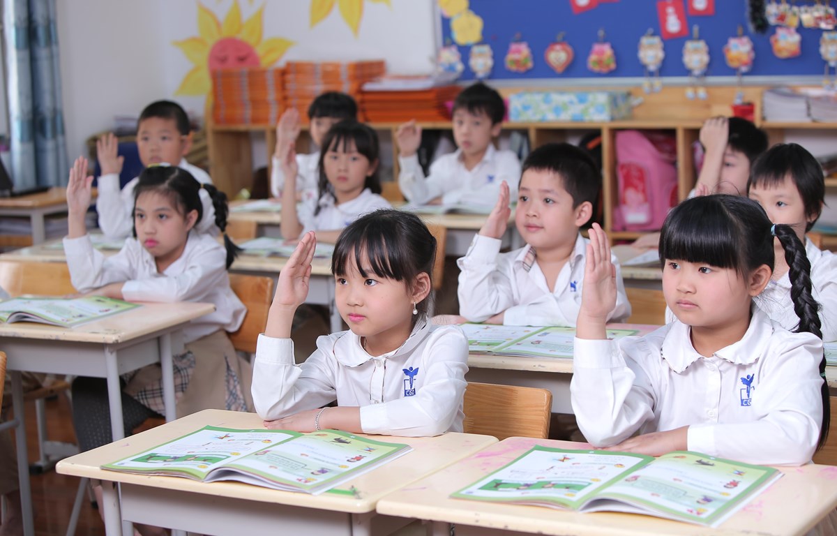 Chương trình tiếng Anh tiểu học là sự kết hợp giữa khung giảng dạy tại Việt Nam và Anh Quốc